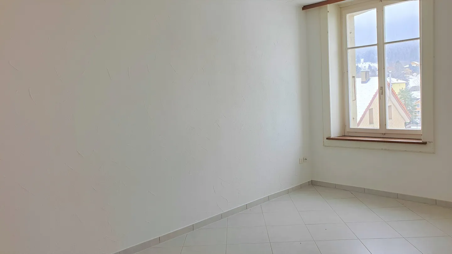 Appartamento composto da 3,5 locali in affitto a Reconvilier - Foto 5 di 6