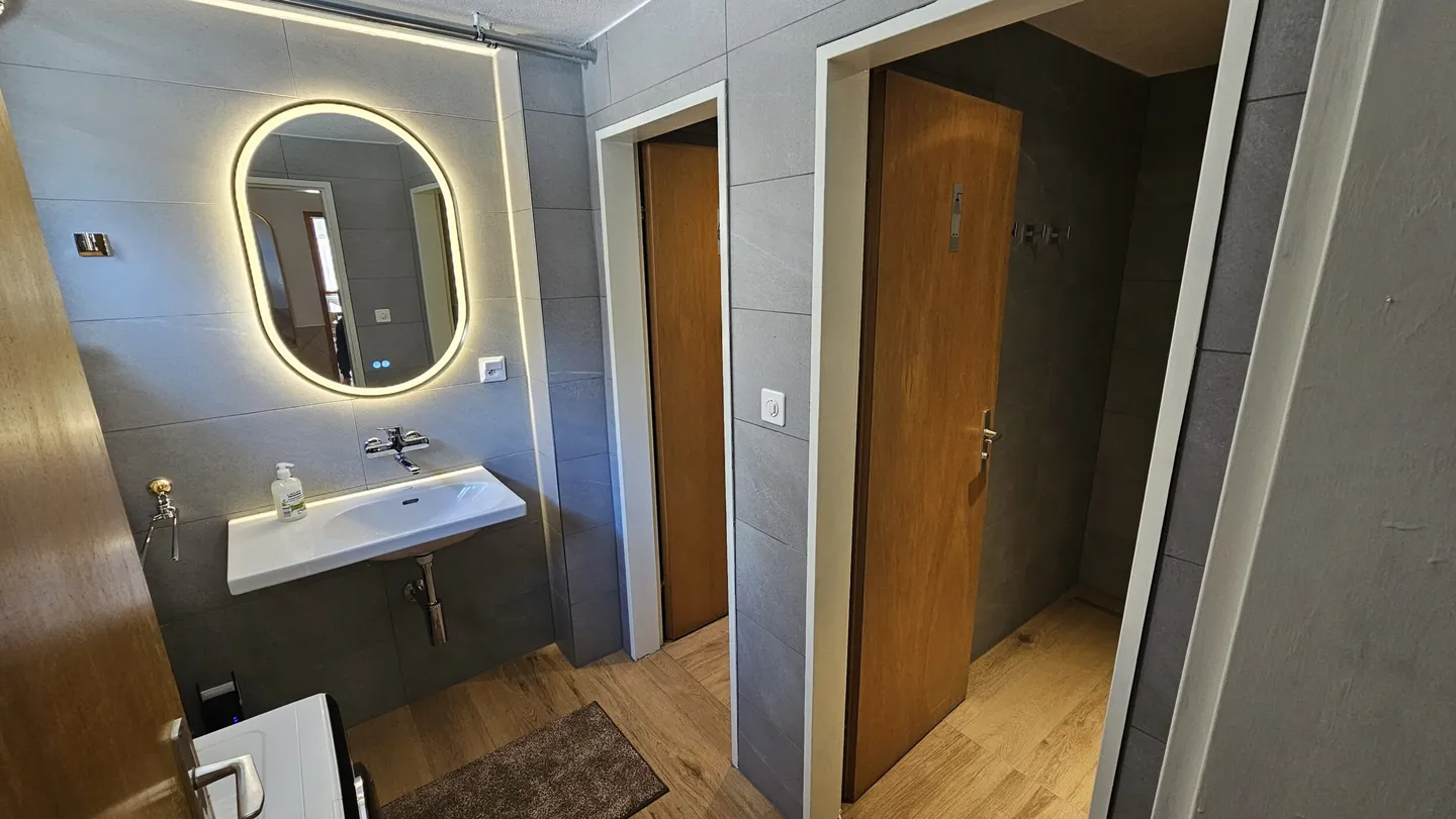 Charming furnished house for rent in Moutier with 3.5 rooms - Photo 6 of 13