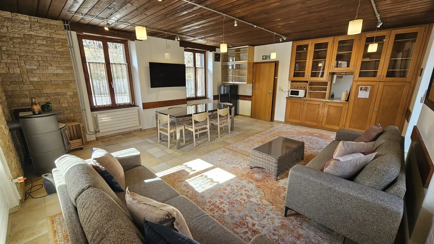 Charming furnished house for rent in Moutier with 3.5 rooms - Photo 11 of 13