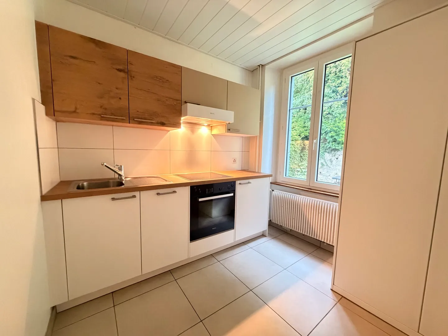 3,5-Zimmer-Wohnung im 2. Stock zur Miete in Porrentruy - Foto 1 von 8