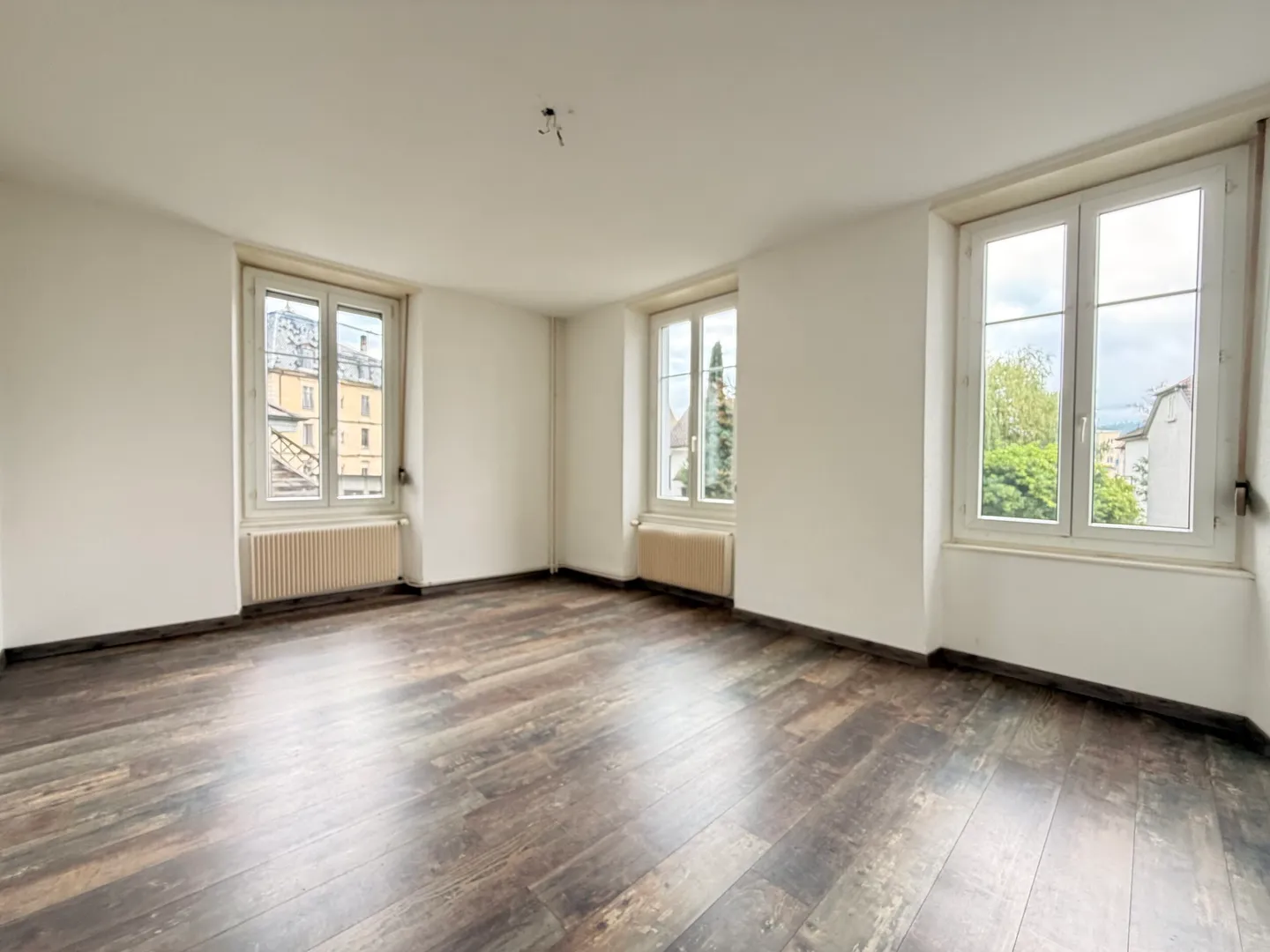 2,5-Zimmer-Wohnung im 1. Stock zu vermieten in Porrentruy - Foto 3 von 6
