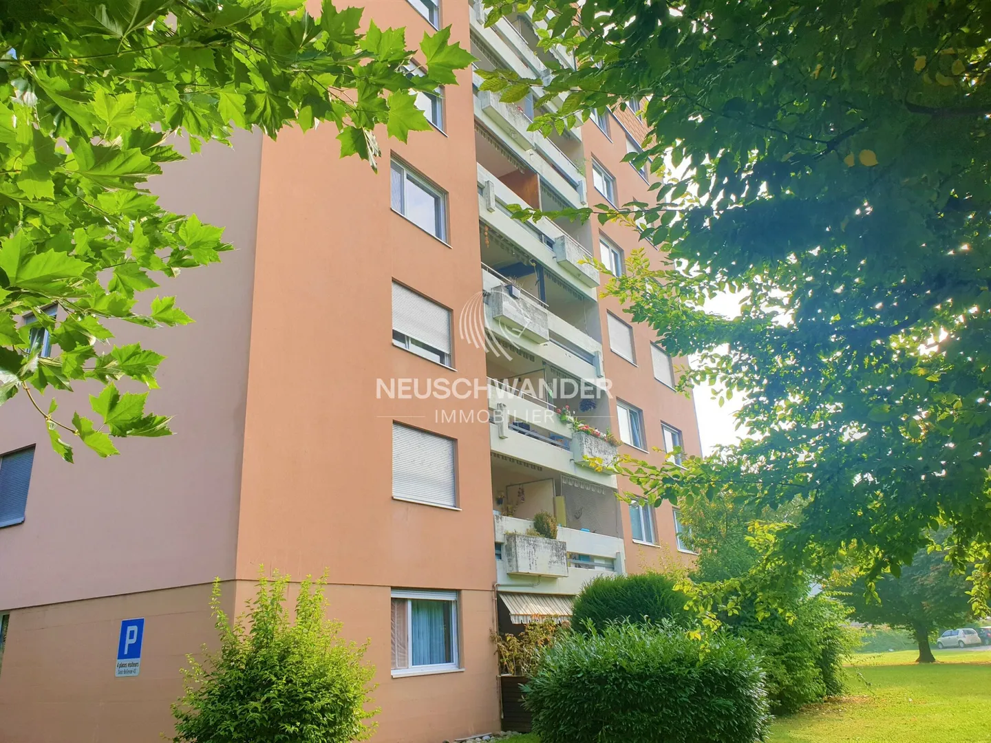 En location appartement PPE de 3.5 pièces à Porrentruy - Photo 1 sur 9