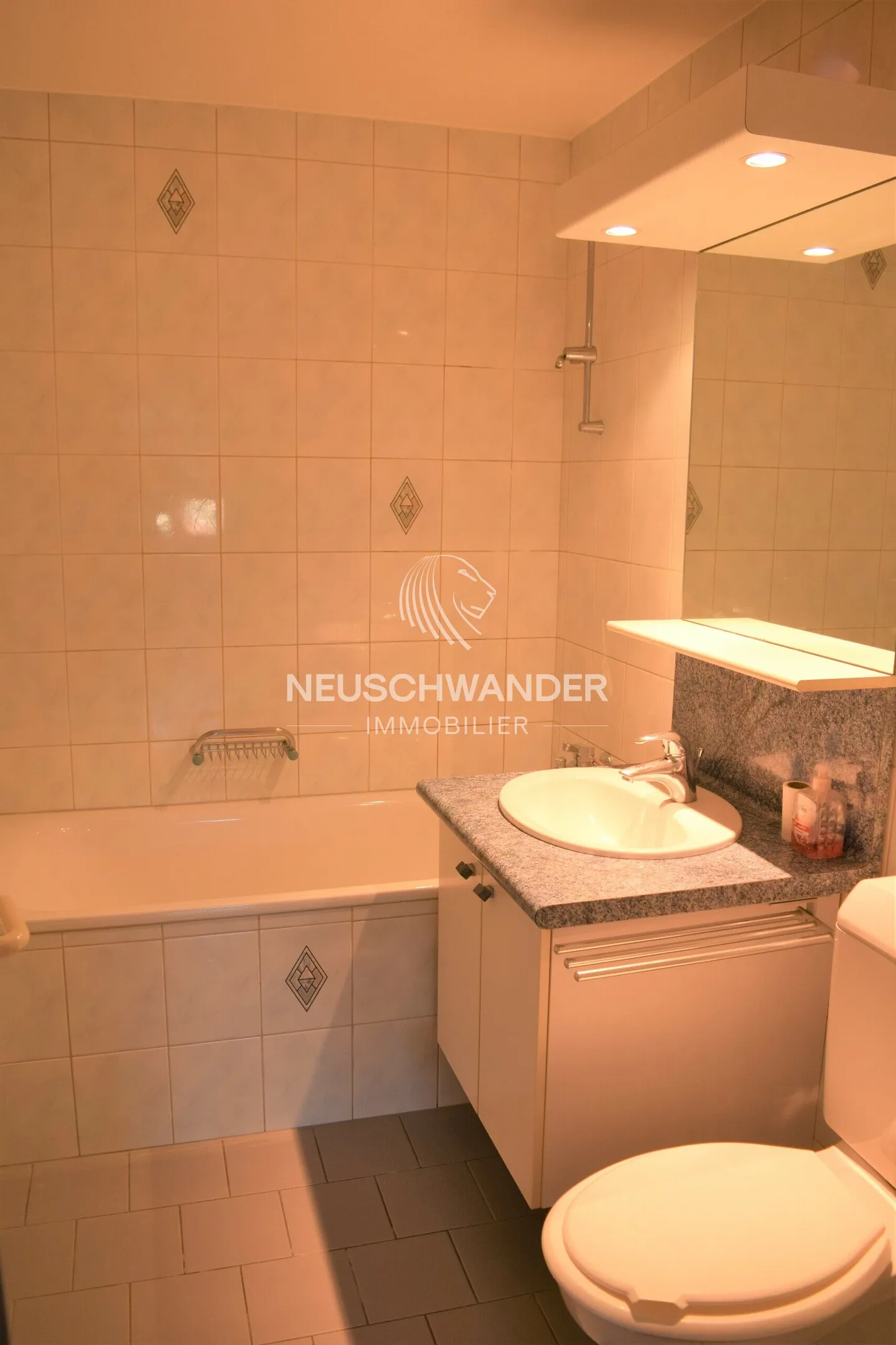 En location appartement PPE de 3.5 pièces à Porrentruy - Photo 4 sur 9