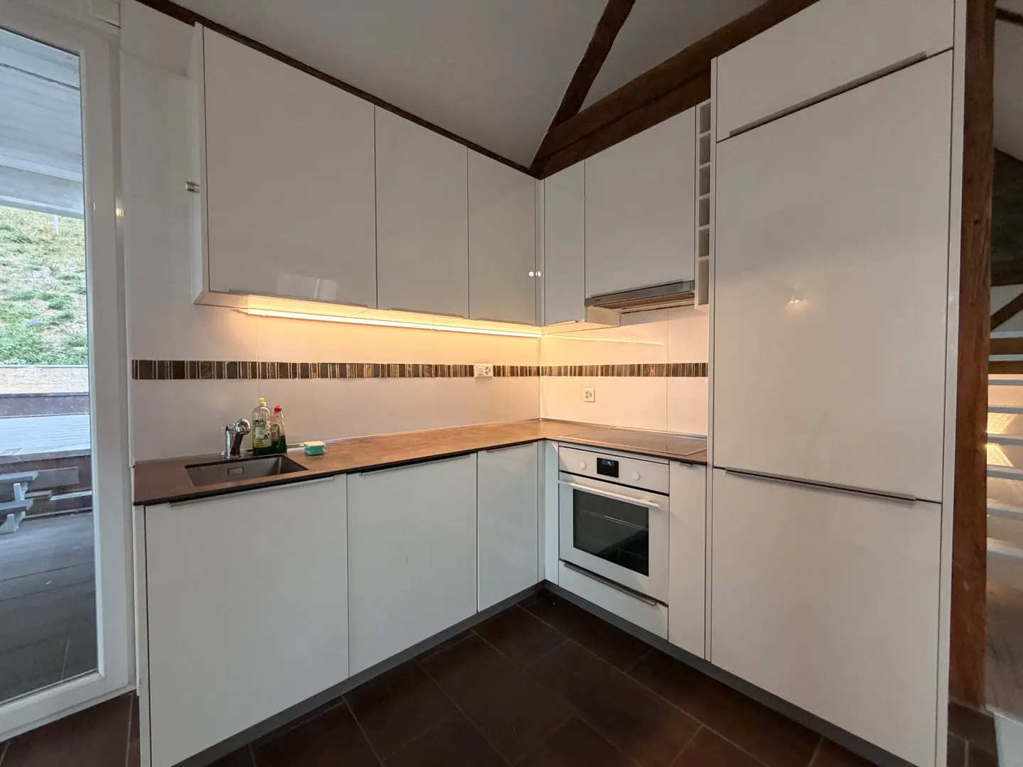 Charmante 4,5-Zimmer-Wohnung zur Miete mit Terrasse in Asuel - Foto 2 von 12