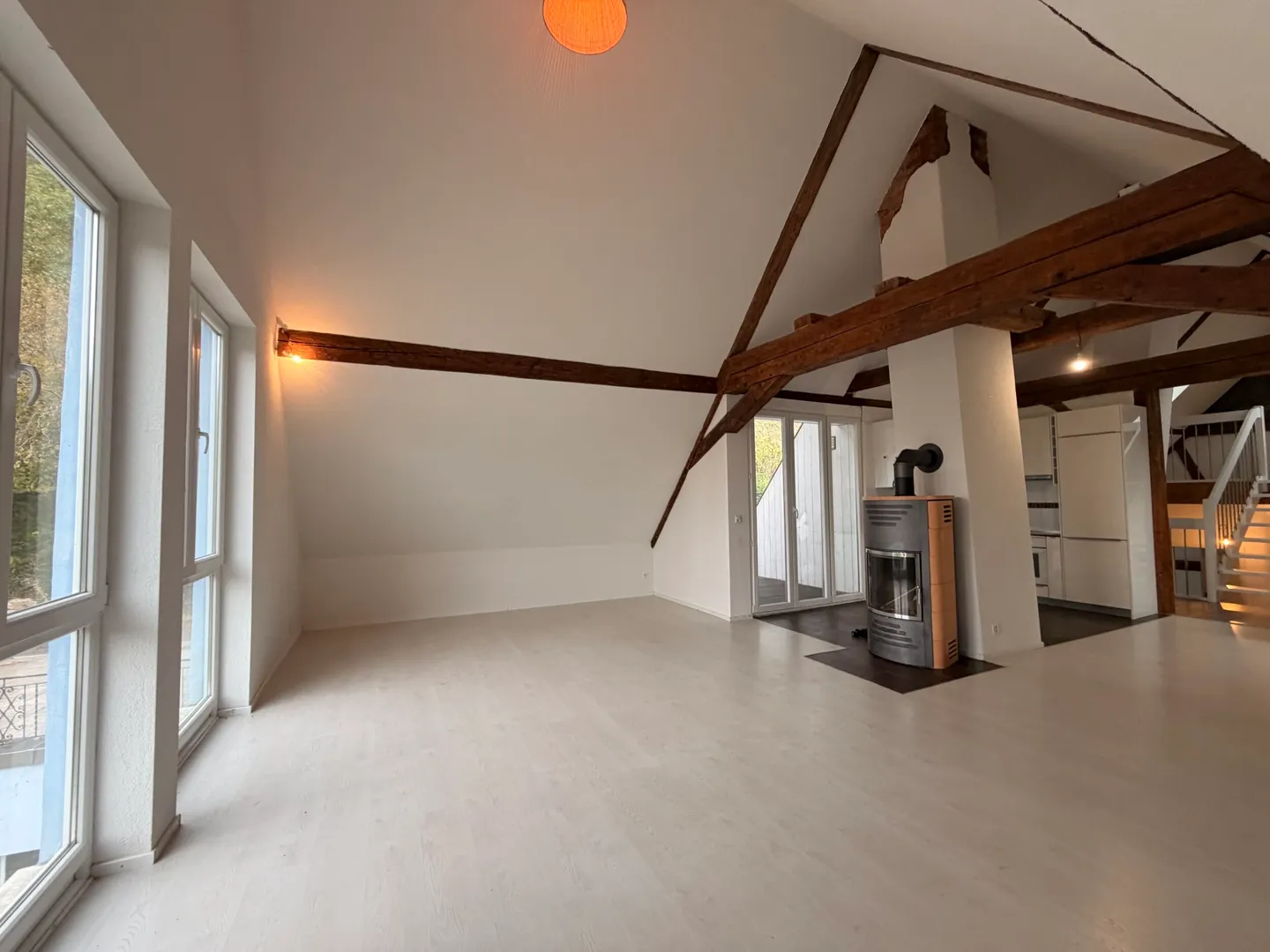 Charmante 4,5-Zimmer-Wohnung zur Miete mit Terrasse in Asuel - Foto 5 von 12