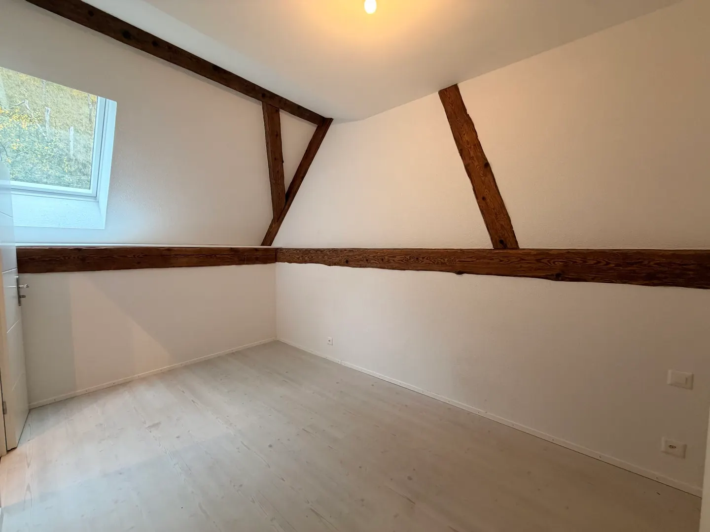 Charmante 4,5-Zimmer-Wohnung zur Miete mit Terrasse in Asuel - Foto 6 von 12