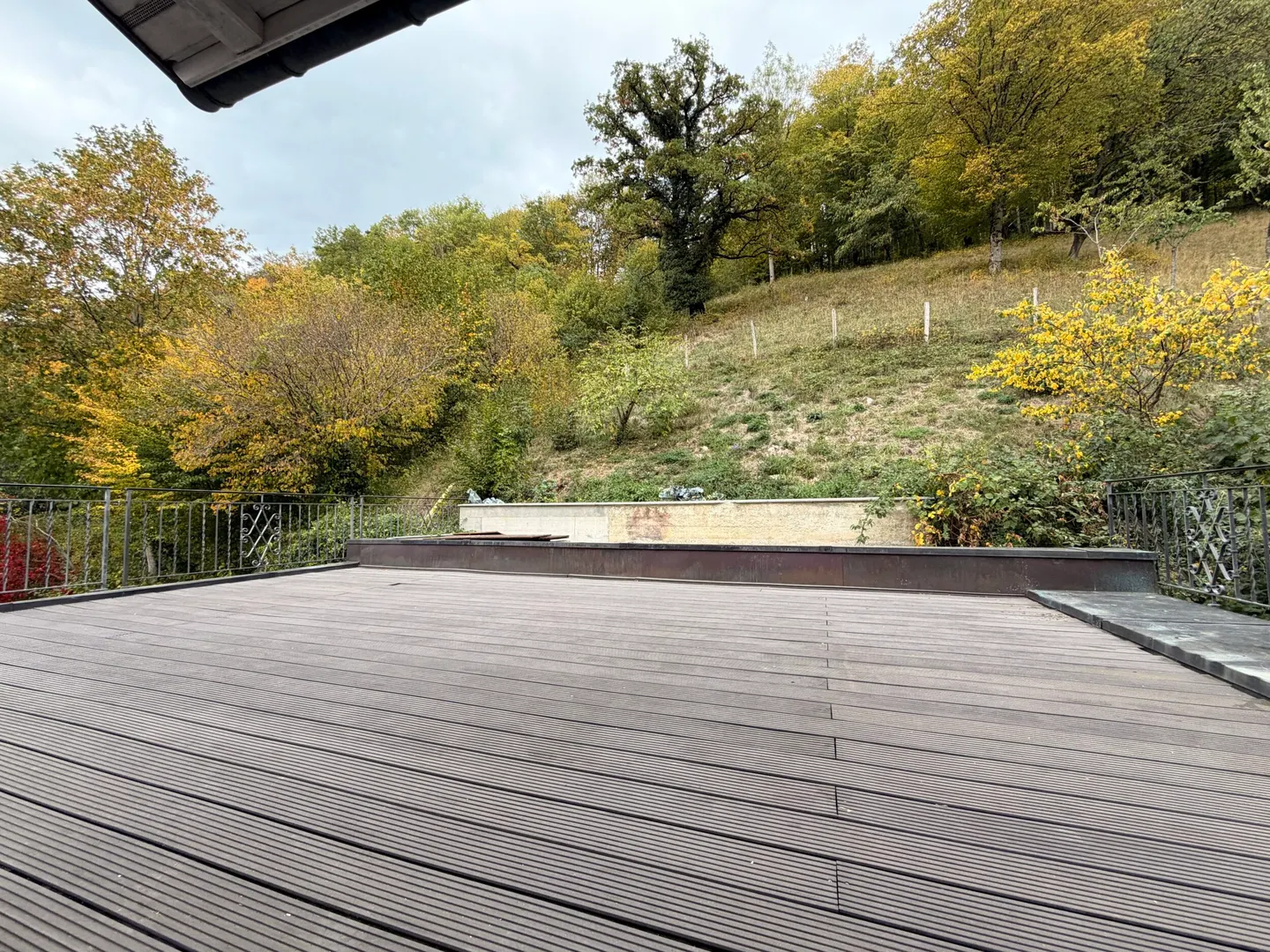 Charmante 4,5-Zimmer-Wohnung zur Miete mit Terrasse in Asuel - Foto 10 von 12
