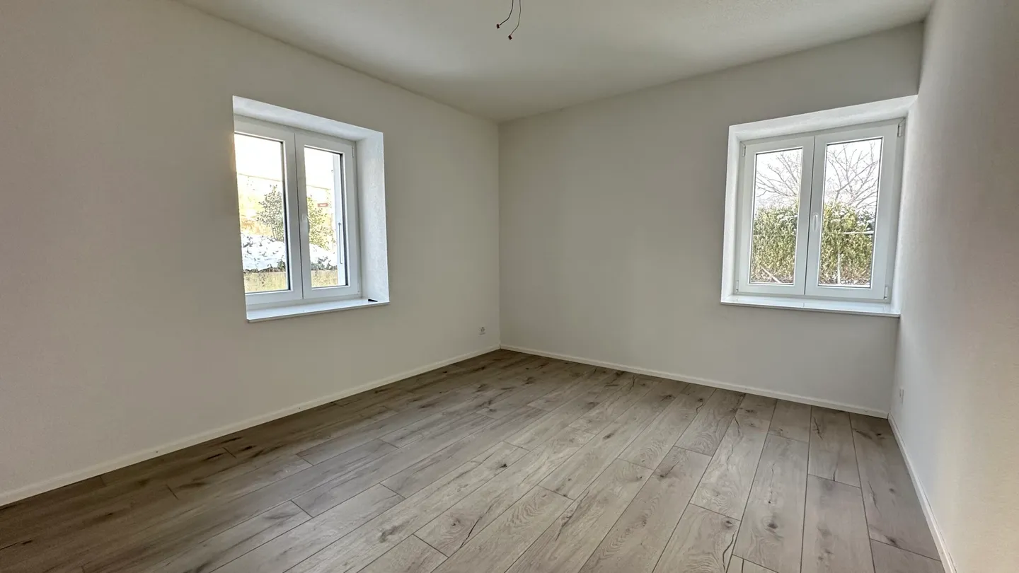 For rent 3.5 room apartment on the ground floor in Develier - Photo 4 of 10