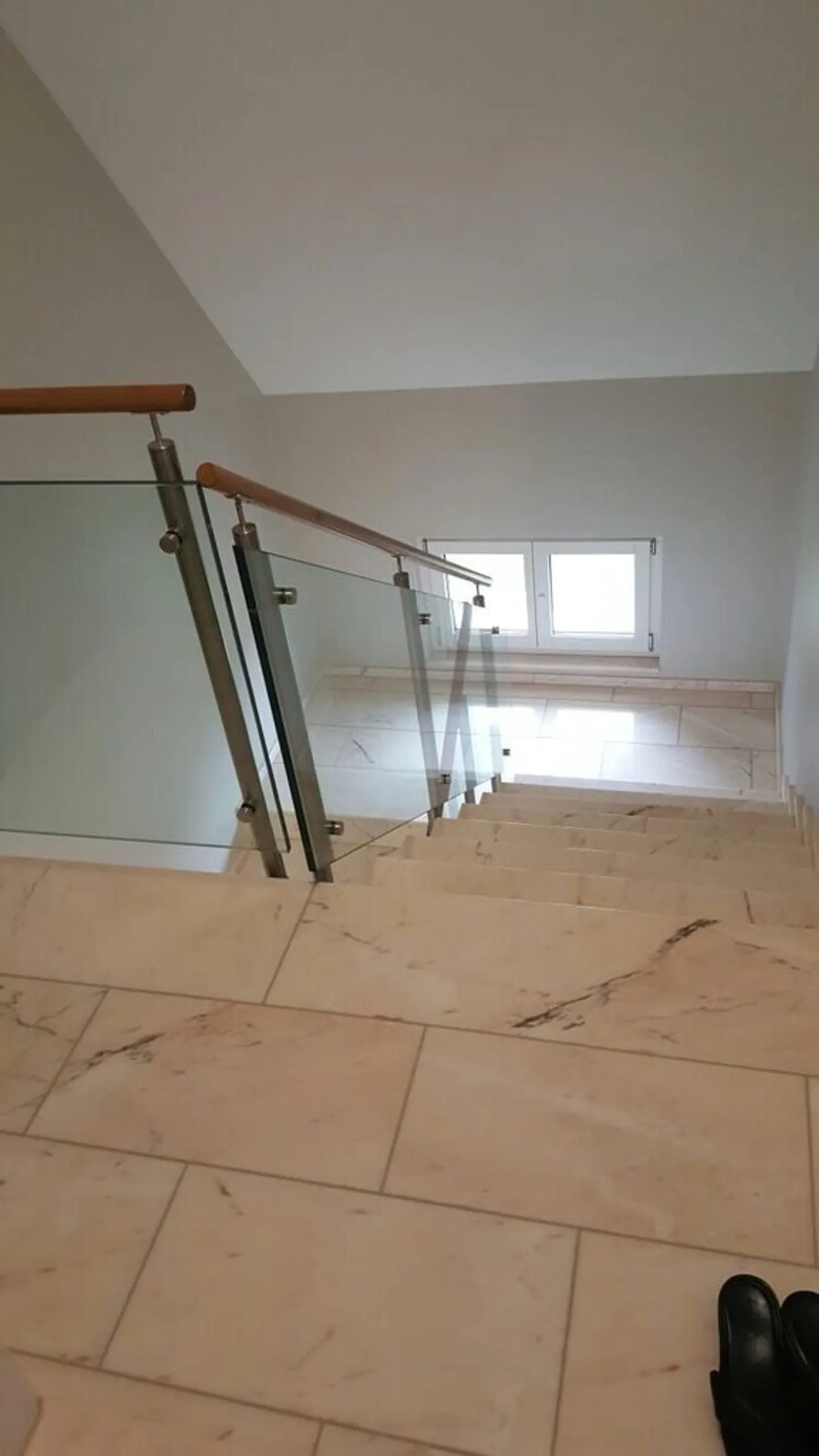 Bel appartement de 3.5 pièces dans magnifique villa à Porrentruy - Photo 9 sur 10