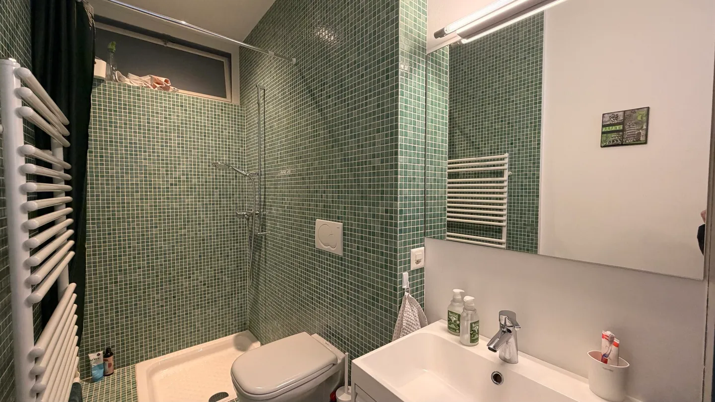 Zu vermieten schöne möblierte und renovierte 2-Zimmer-Wohnung in Porrentruy - Foto 4 von 10