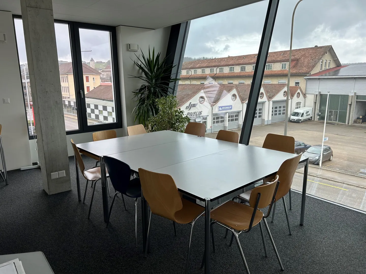 Espace Commercial Moderne à Porrentruy - Photo 4 sur 13