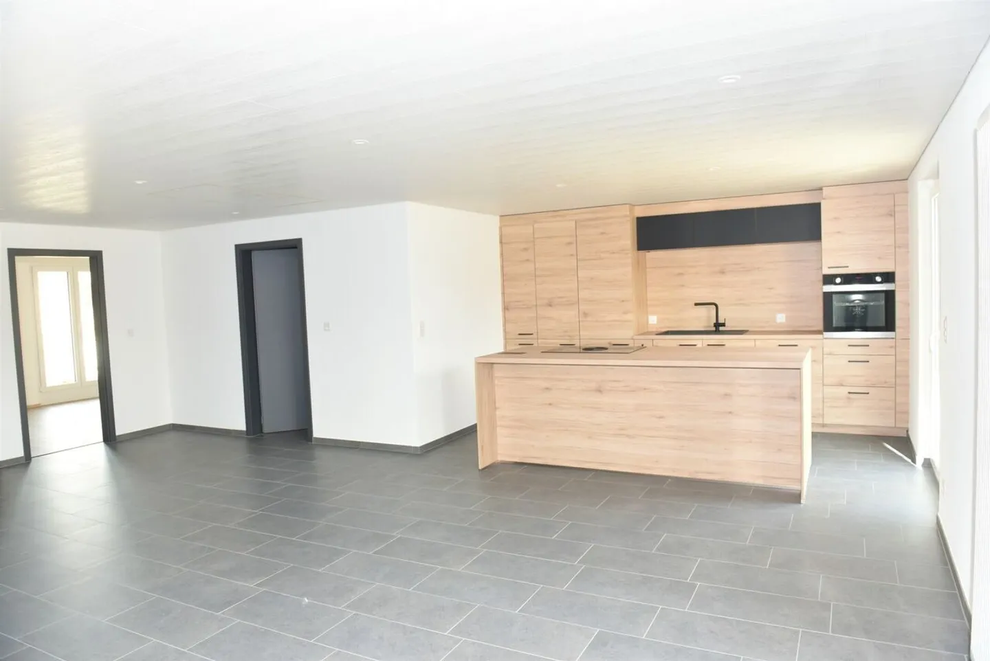 Renommiertes Hotel-Restaurant in Bure mit Funktionswohnung - Foto 4 von 13