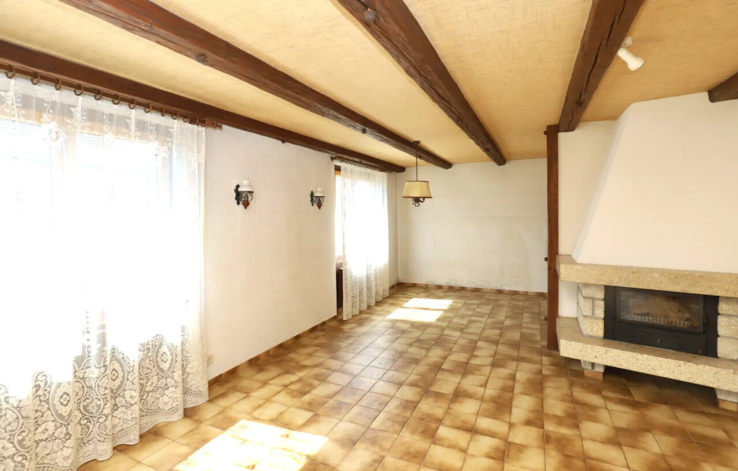 Incantevole casa di 5 stanze a Courtedoux in vendita - Foto 4 di 13
