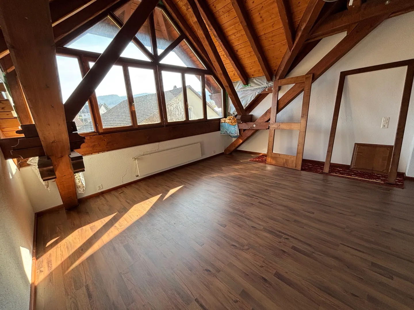 Spacious 9.5-room detached house in Courgenay - Photo 4 of 13