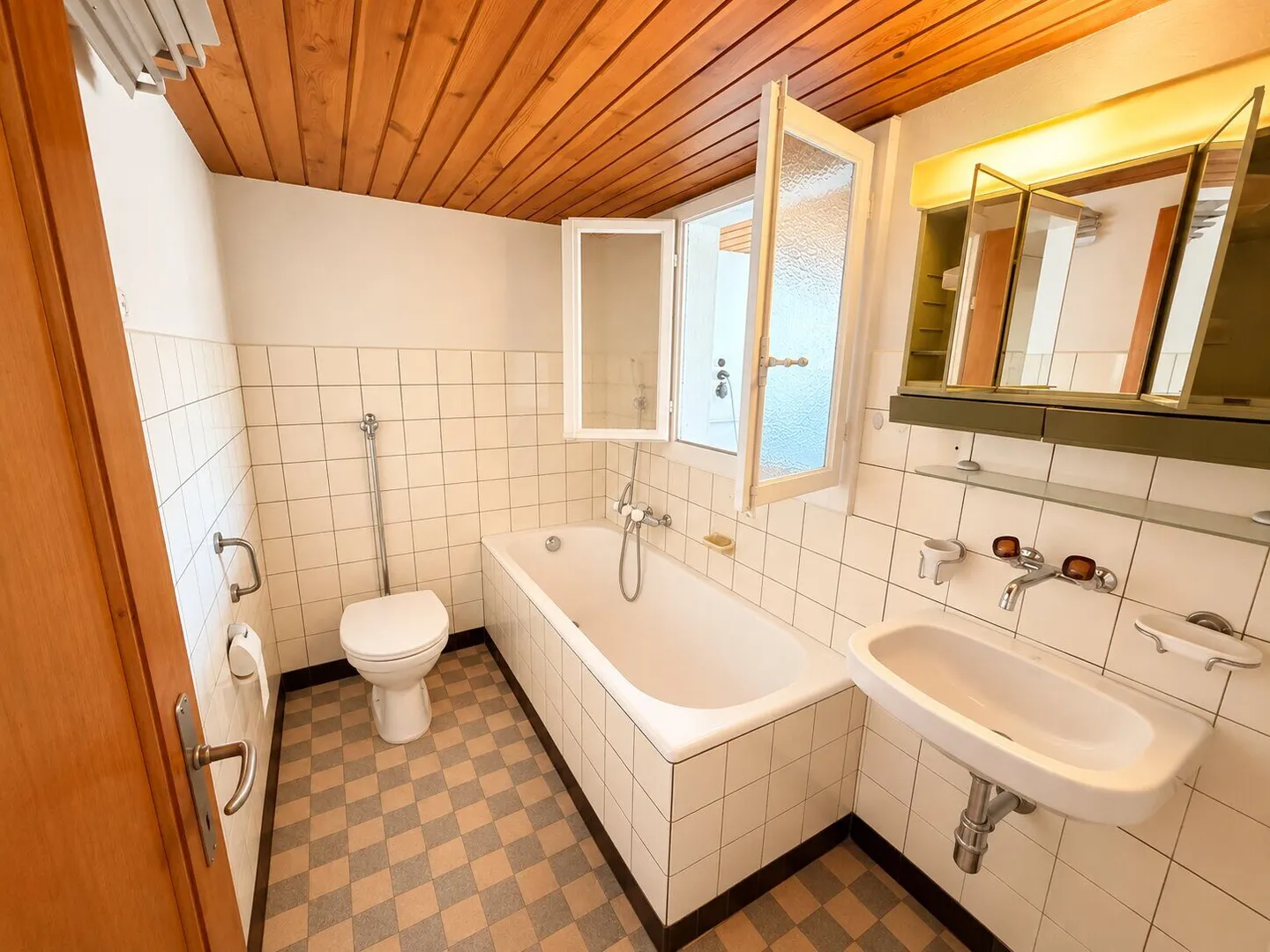 Haus mit zwei Wohnungen zu verkaufen in Bure - Foto 12 von 13