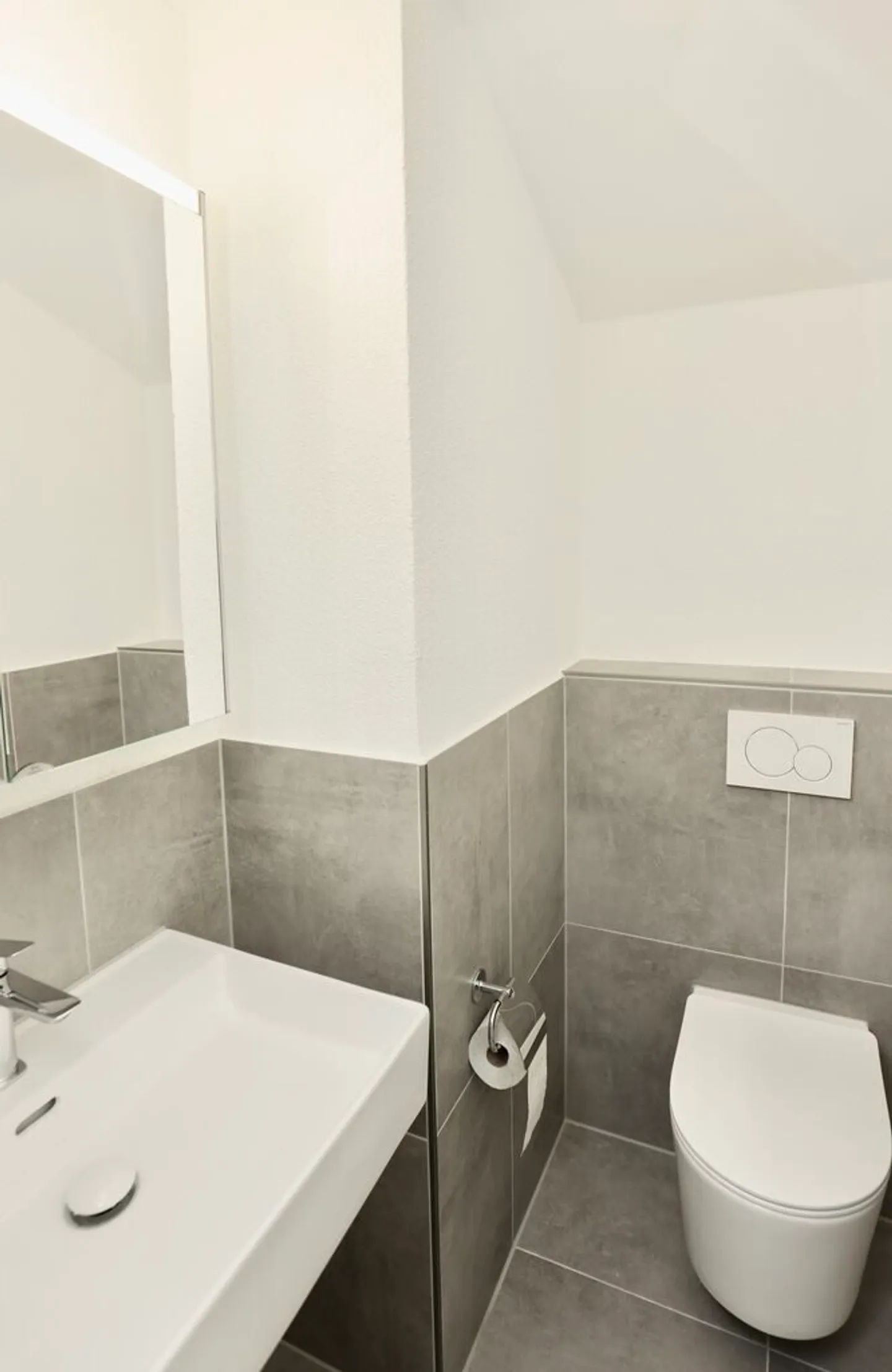 Maison rénovée de 5.5 pièces dans le village du Coeuve - Photo 9 sur 13