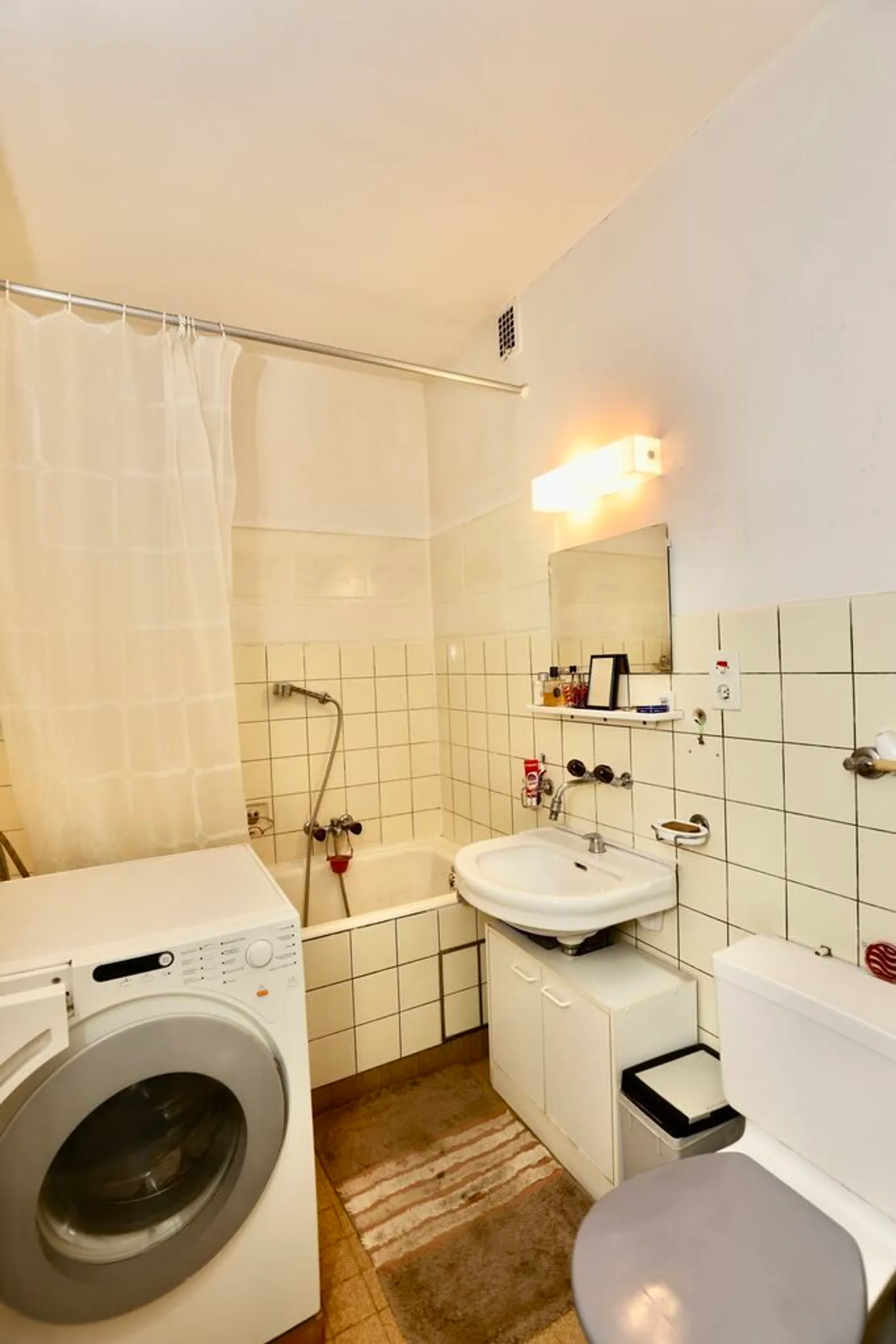 Wohngebäude - Foto 6 von 8