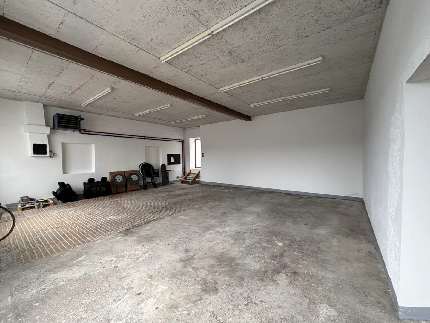 Gemischt genutztes Gebäude - Foto 5 von 8