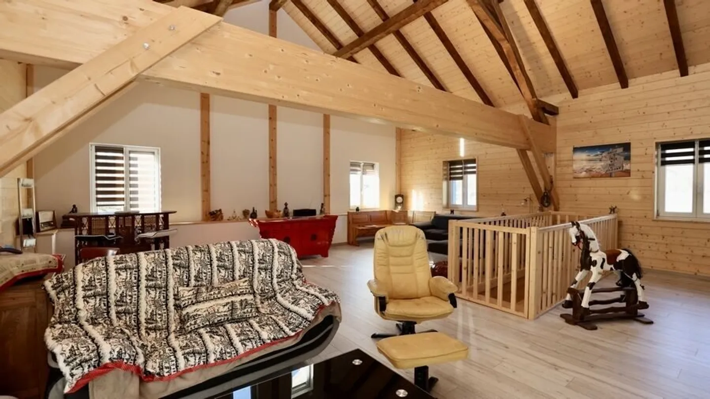 For sale magnificent Jurassian building with 8 rooms in Damvant - Photo 5 of 13