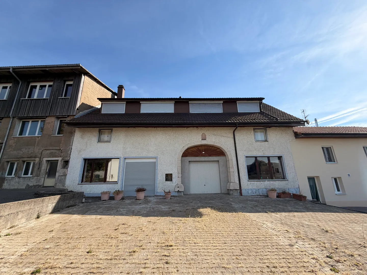 Zu verkaufen Familienhaus mit 6,5 Zimmern in Grandfontaine - Foto 1 von 13