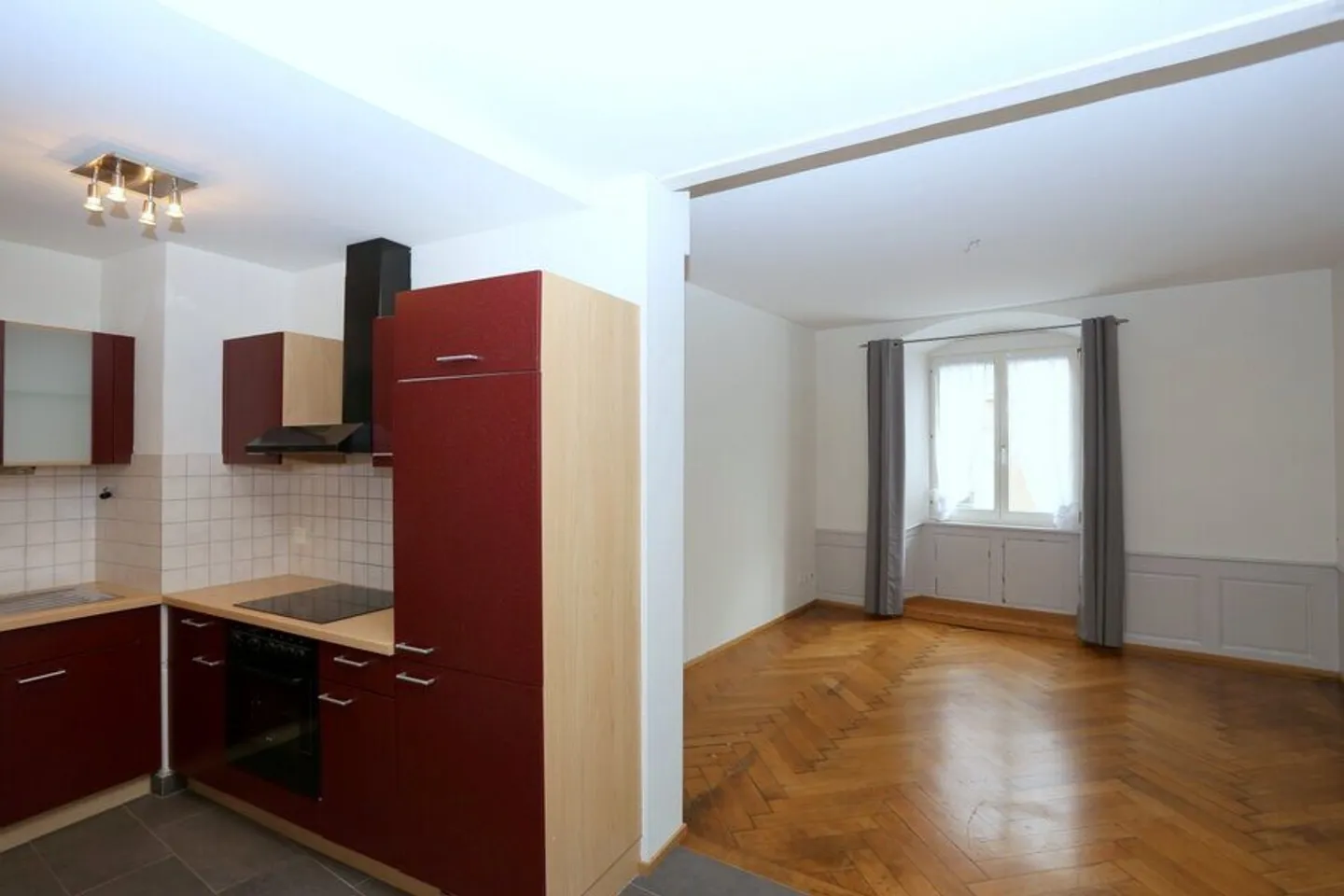 Gebäude mit 3 Wohnungen, 1 Studio und 1 Büro zu verkaufen in Porrentruy - Foto 5 von 13