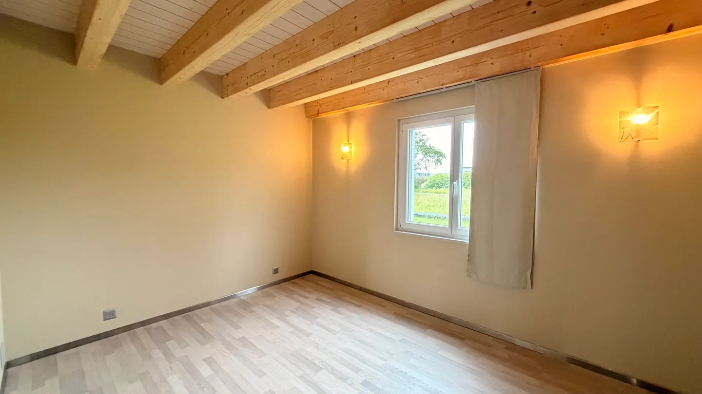 For sale beautiful 4-room house with large garage/storage in Cornol - Photo 7 of 13