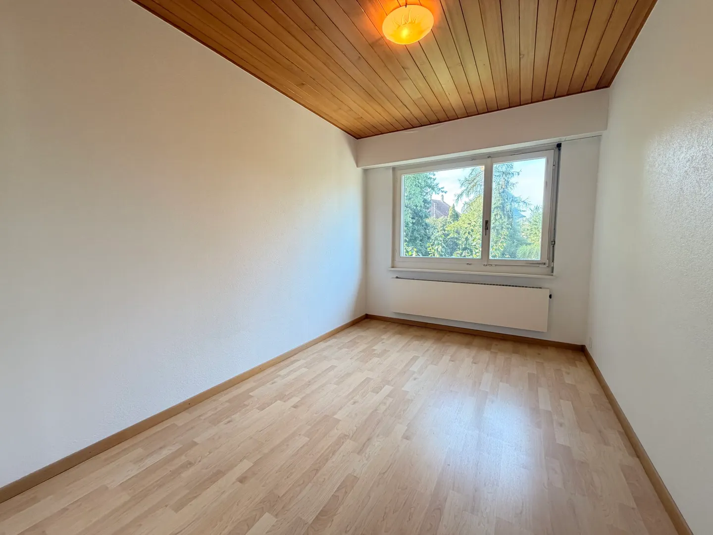 A large 8.5-room property for sale in Courtedoux - Photo 8 of 13