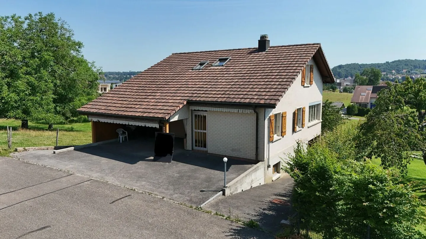 Haus - Foto 1 von 13