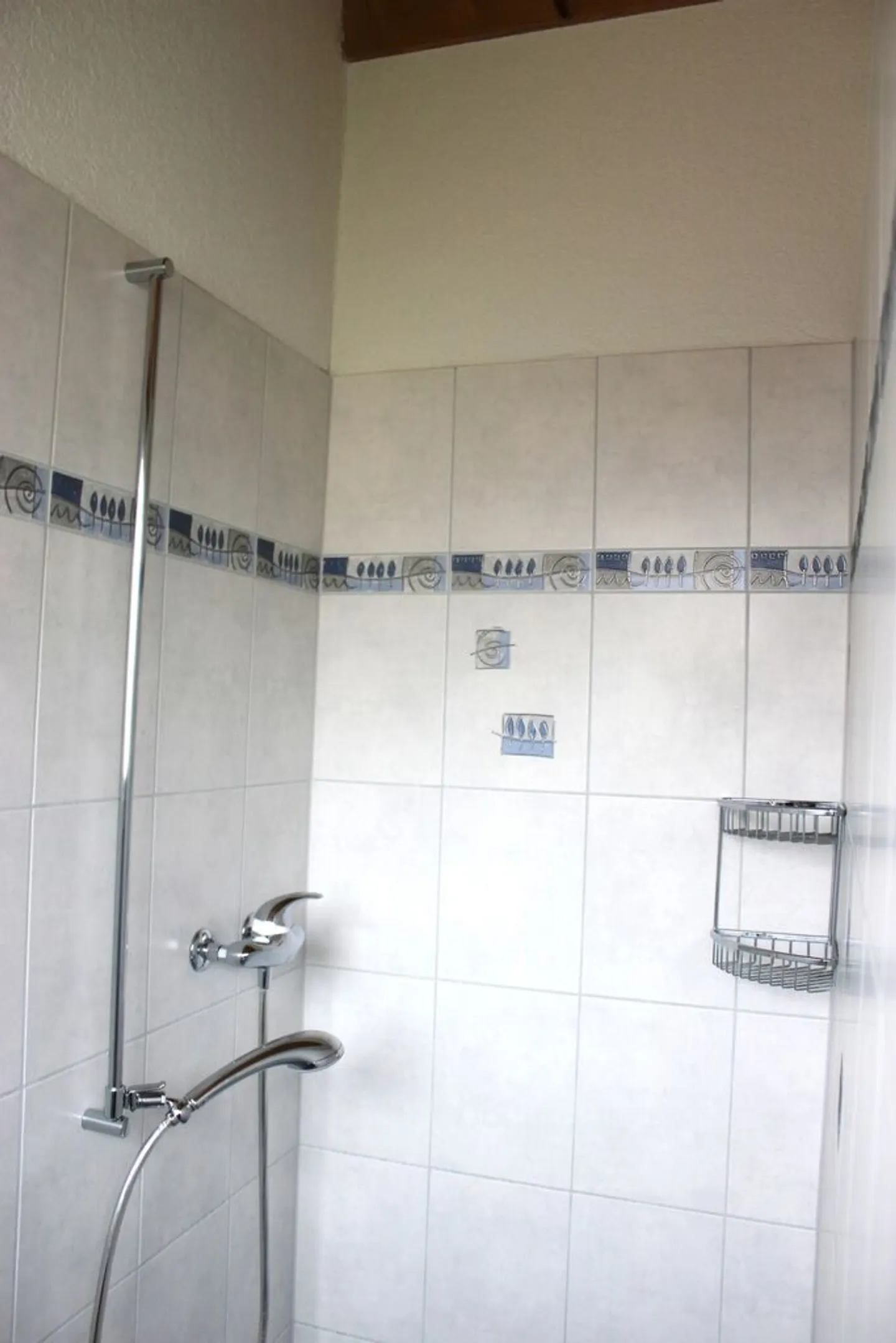 Wohngebäude - Foto 13 von 13