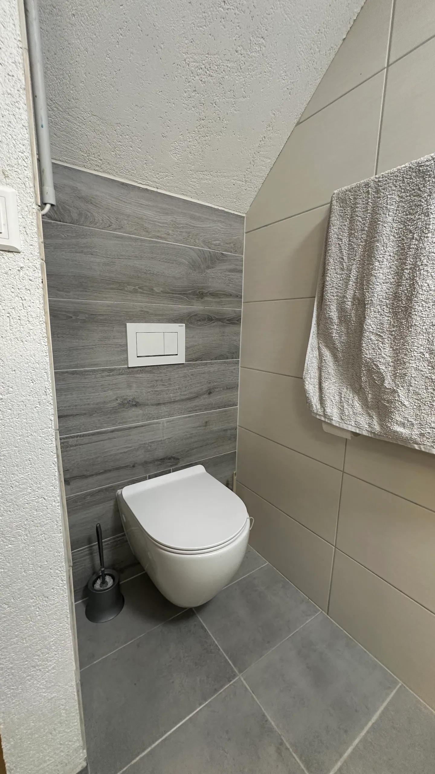 For sale semi-detached house with 6 rooms in Moutier - Photo 11 of 13