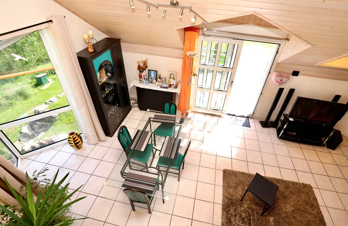 Appartamento PPE - Foto 2 di 13