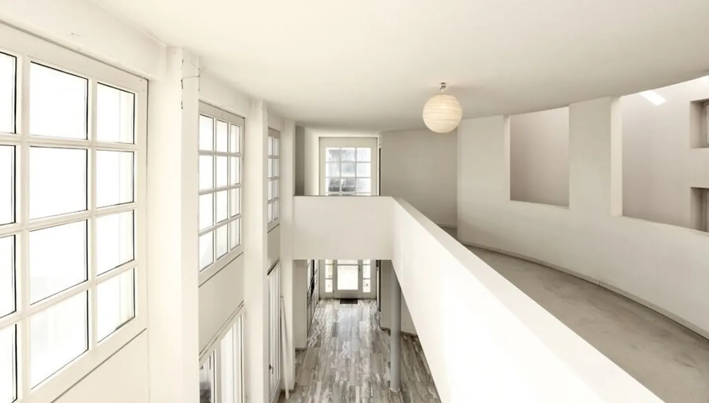 Située à Porrentruy villa d'architecte de 9 pièces - Photo 6 sur 13