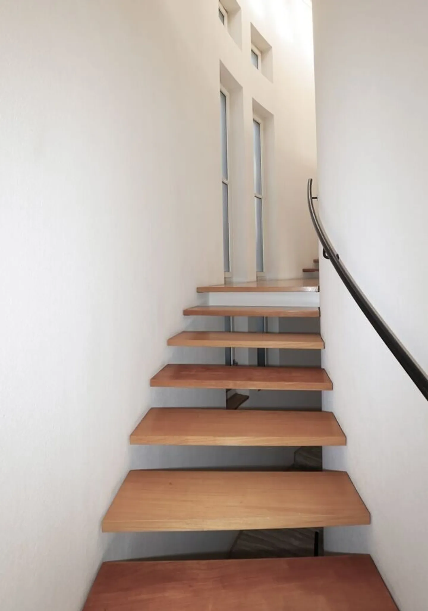 Située à Porrentruy villa d'architecte de 9 pièces - Photo 13 sur 13