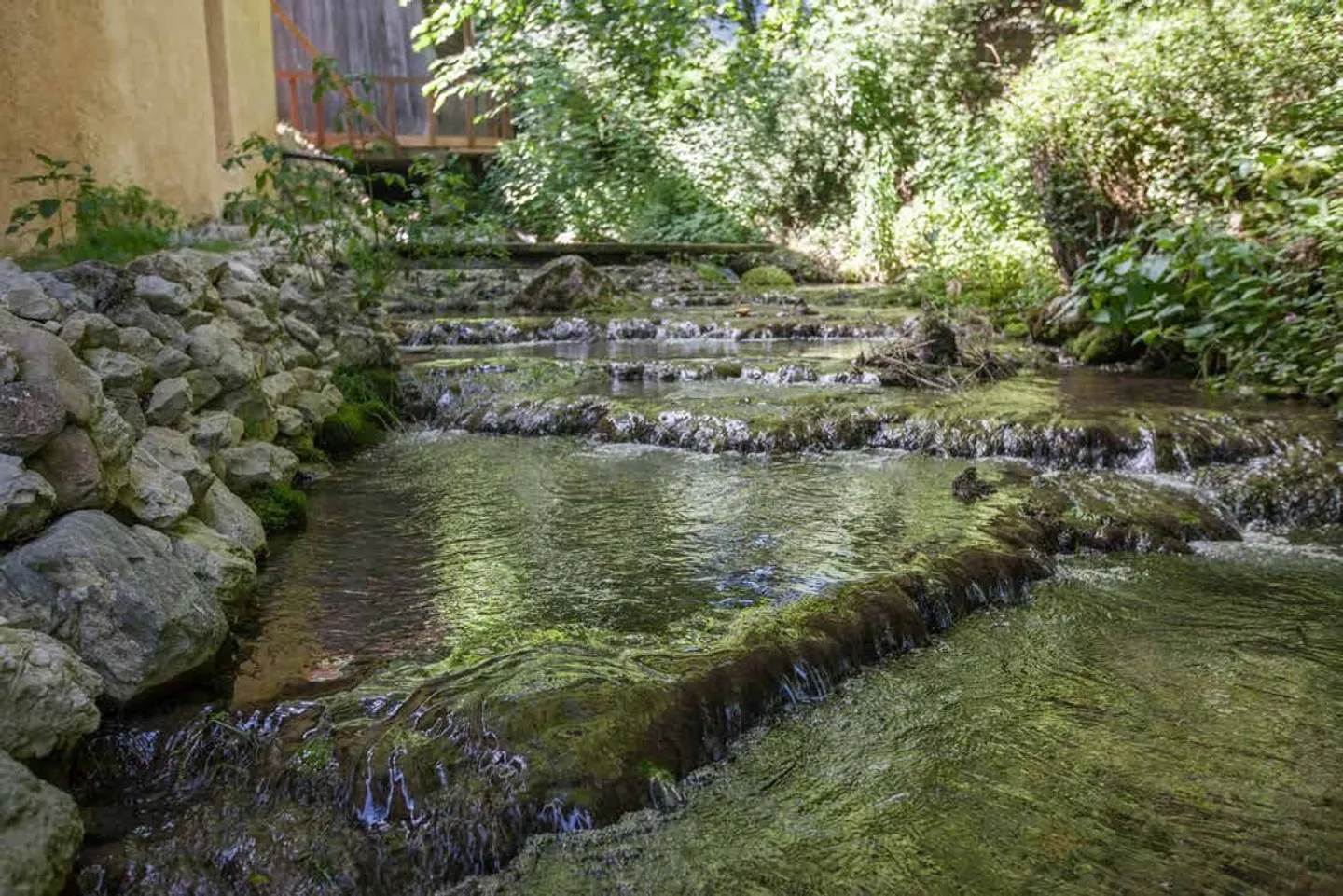 À vendre ancien moulin rénové dans le village de Lamboing - Photo 12 sur 13