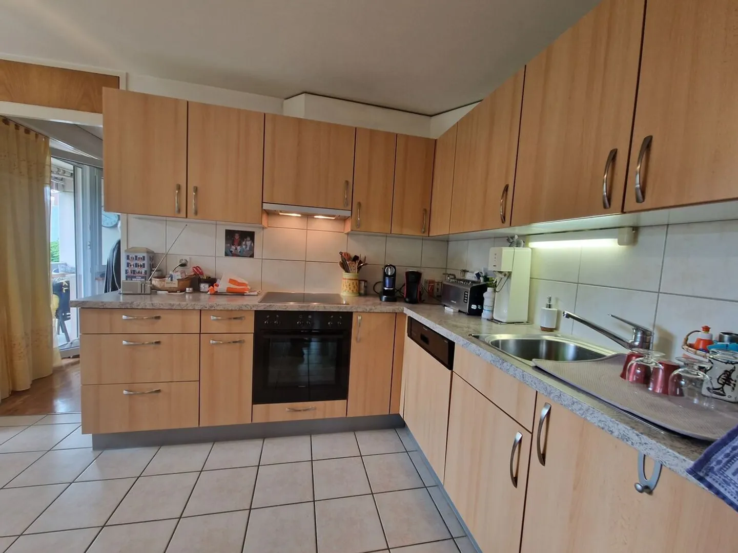 A Porrentruy bel appartement de 4.5 pièces avec ascenseur et balcon - Photo 2 sur 6