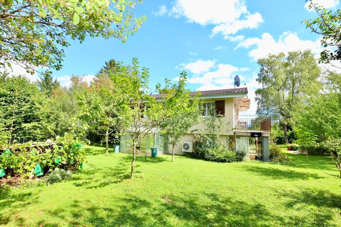 Detached House - Photo 3 of 13