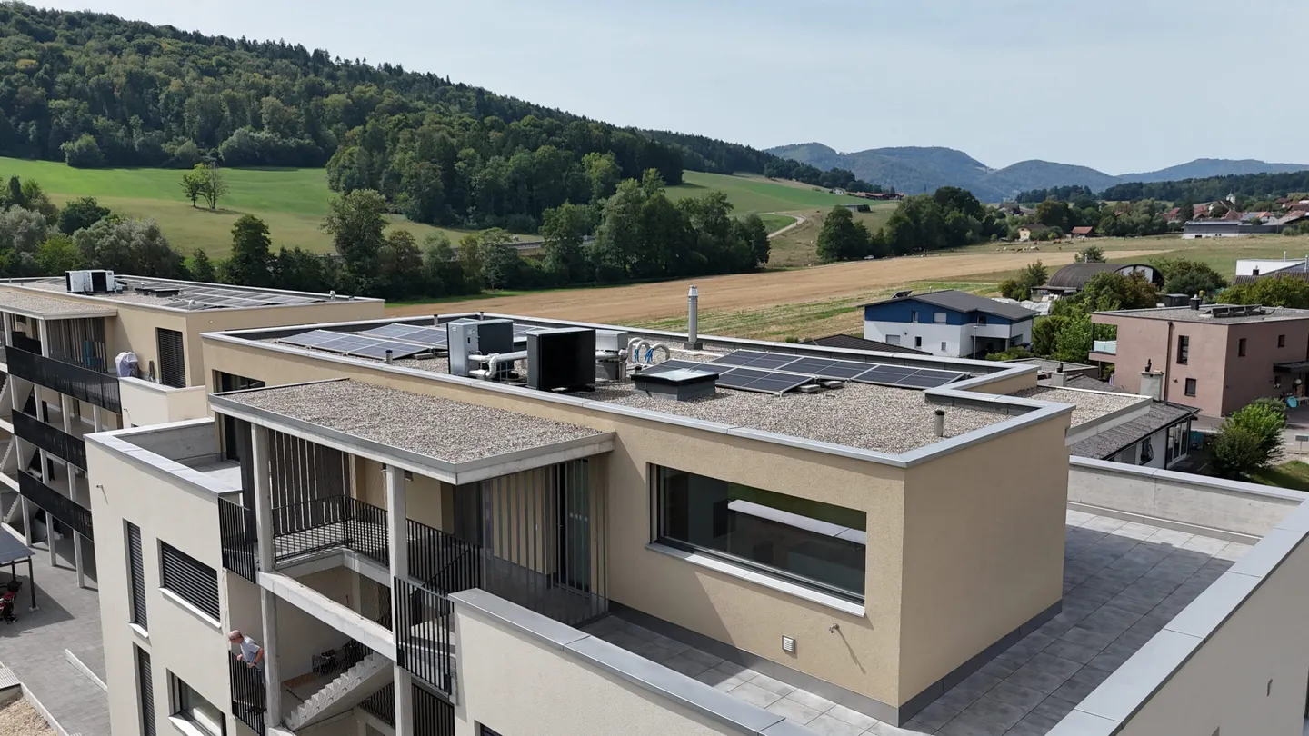 4.5 room penthouse on the 5th floor for sale in Develier - Photo 1 of 13