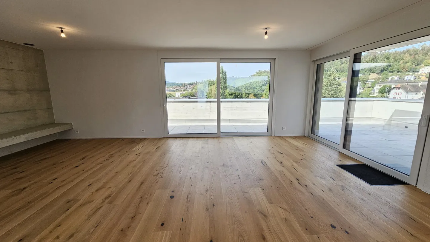 4.5 room penthouse on the 5th floor for sale in Develier - Photo 5 of 13
