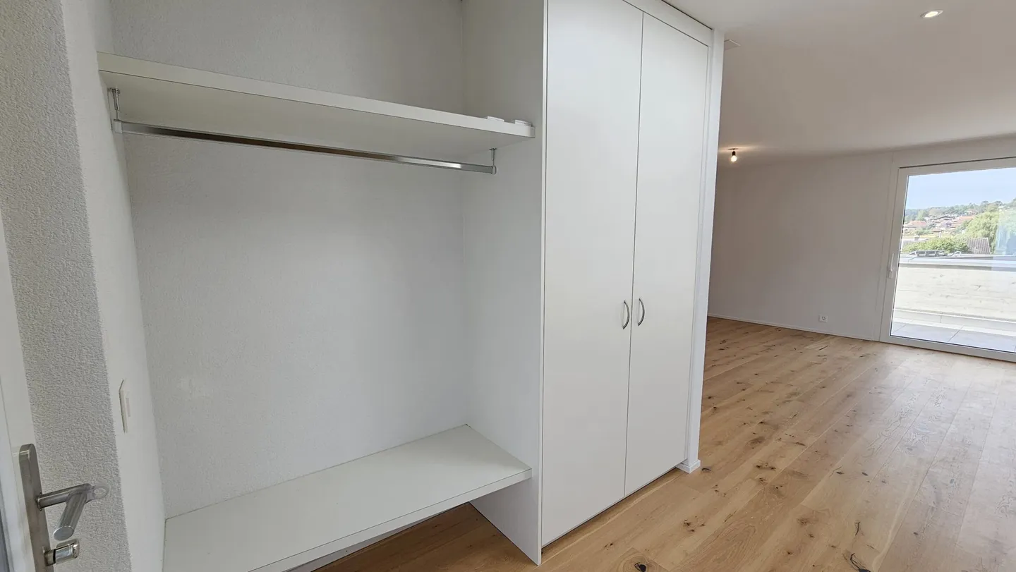 4.5 room penthouse on the 5th floor for sale in Develier - Photo 8 of 13