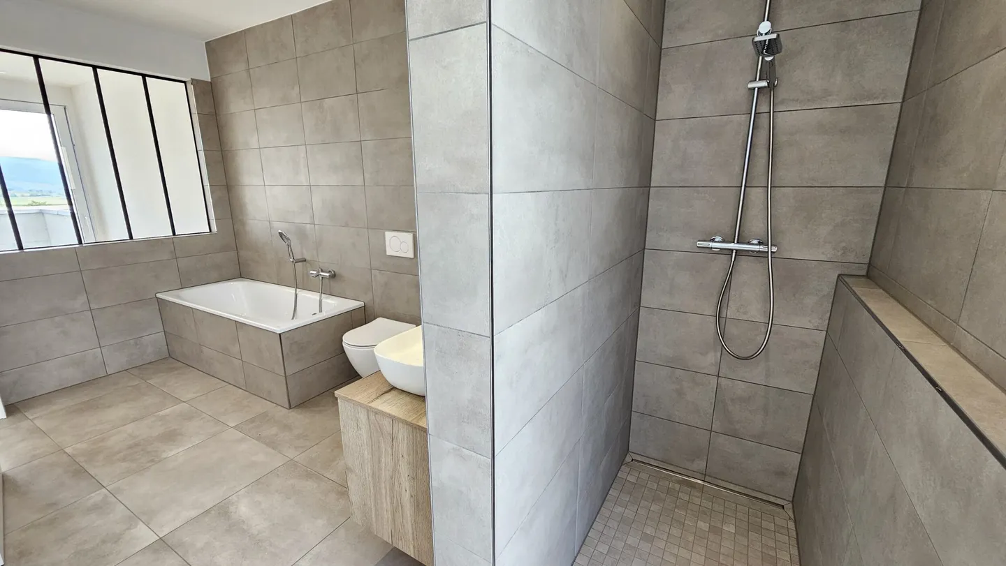 4.5 room penthouse on the 5th floor for sale in Develier - Photo 12 of 13
