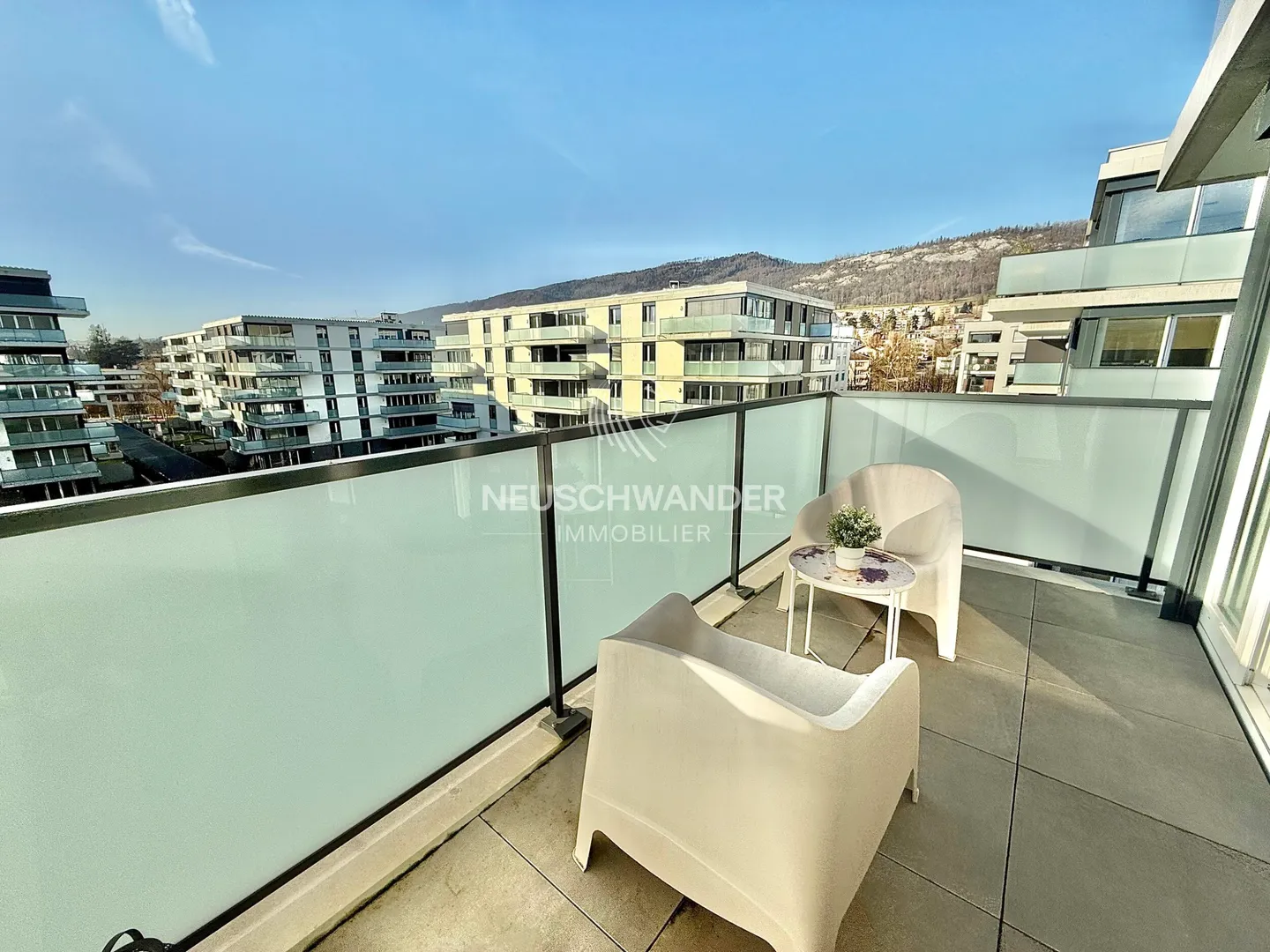 Appartamento PPE - Foto 2 di 10