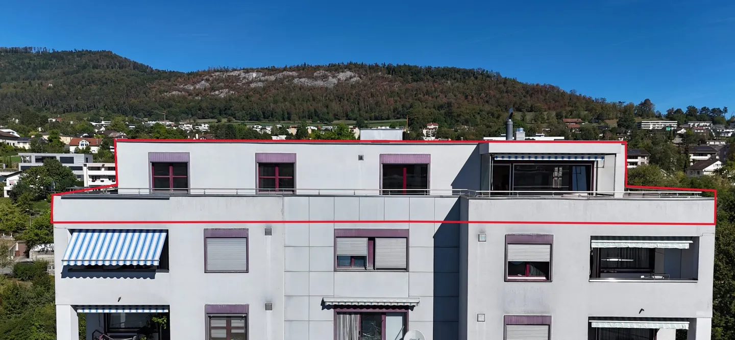 Attique Élégant avec Terrasse Panoramique - Photo 1 sur 13