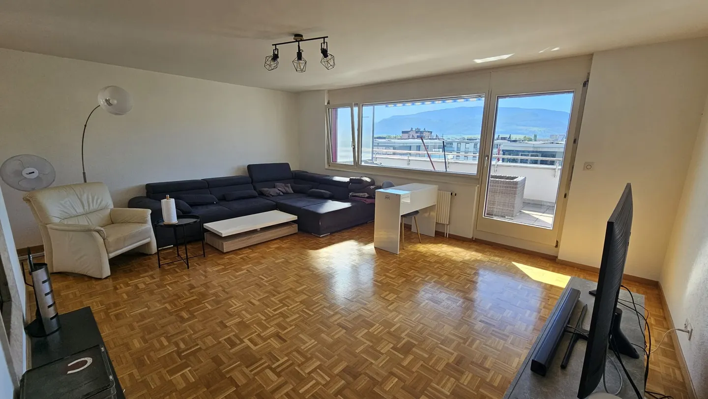 Attique Élégant avec Terrasse Panoramique - Photo 5 sur 13