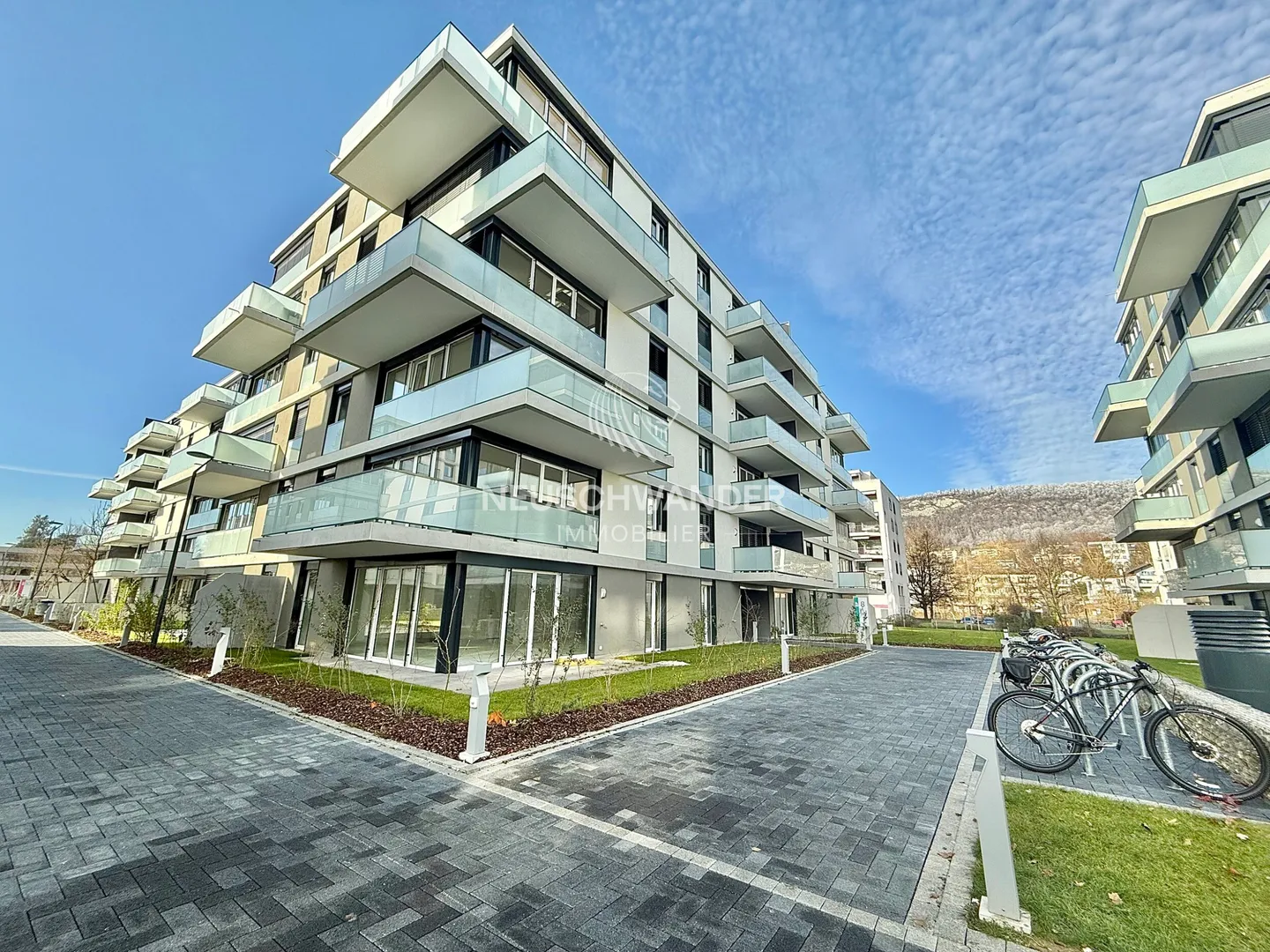 Commercial Space - Photo 2 of 2