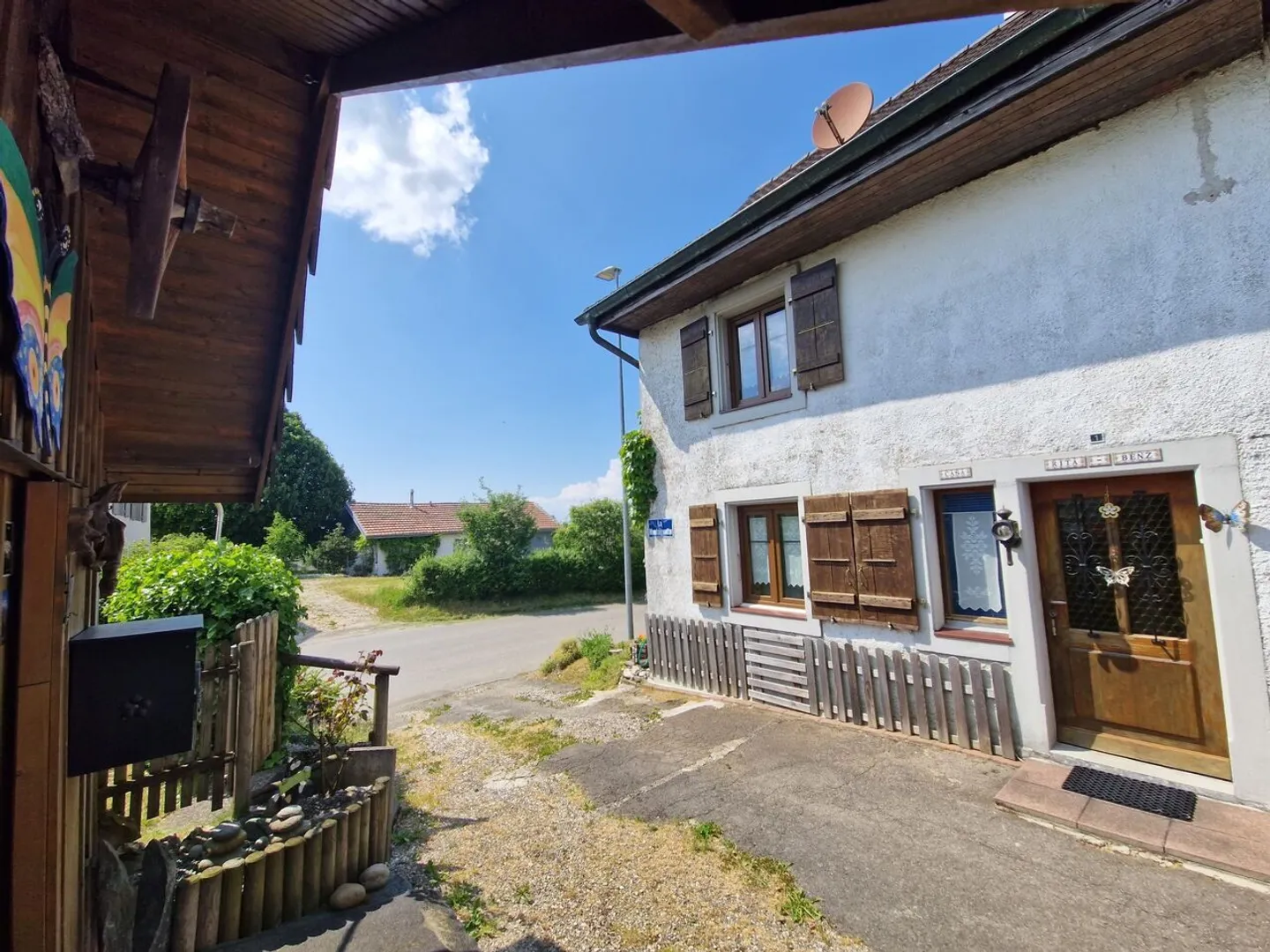 Reihenhaus - Foto 1 von 13