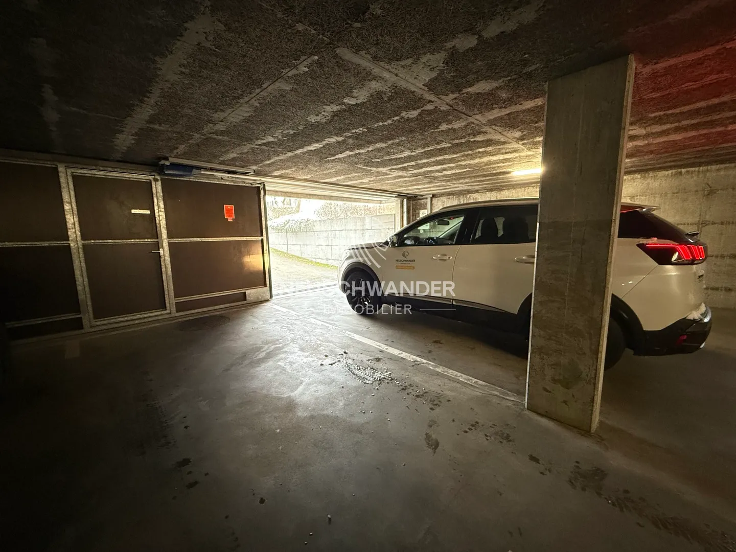 Parking souterrain - Photo 4 sur 5