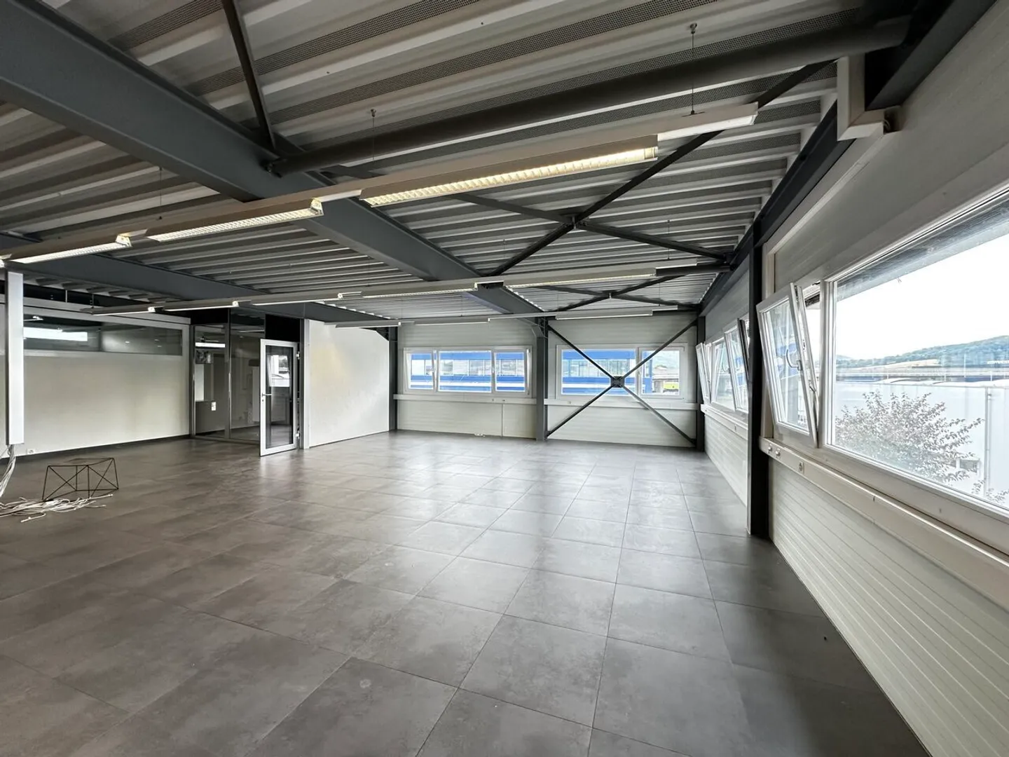 Edificio redditizio - Foto 8 di 13