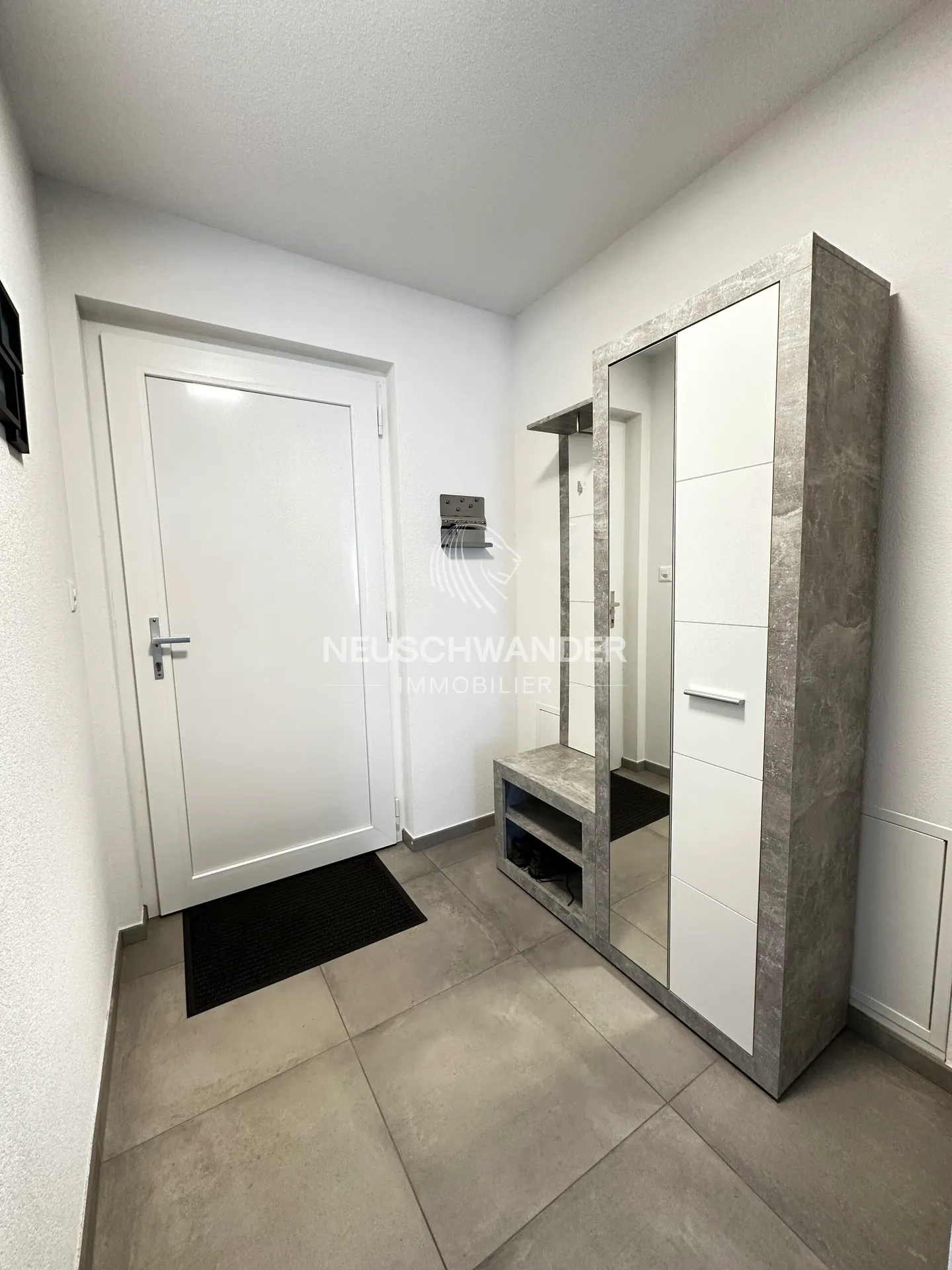 In the village of Bassecourt villa with several apartments for sale - Photo 10 of 13