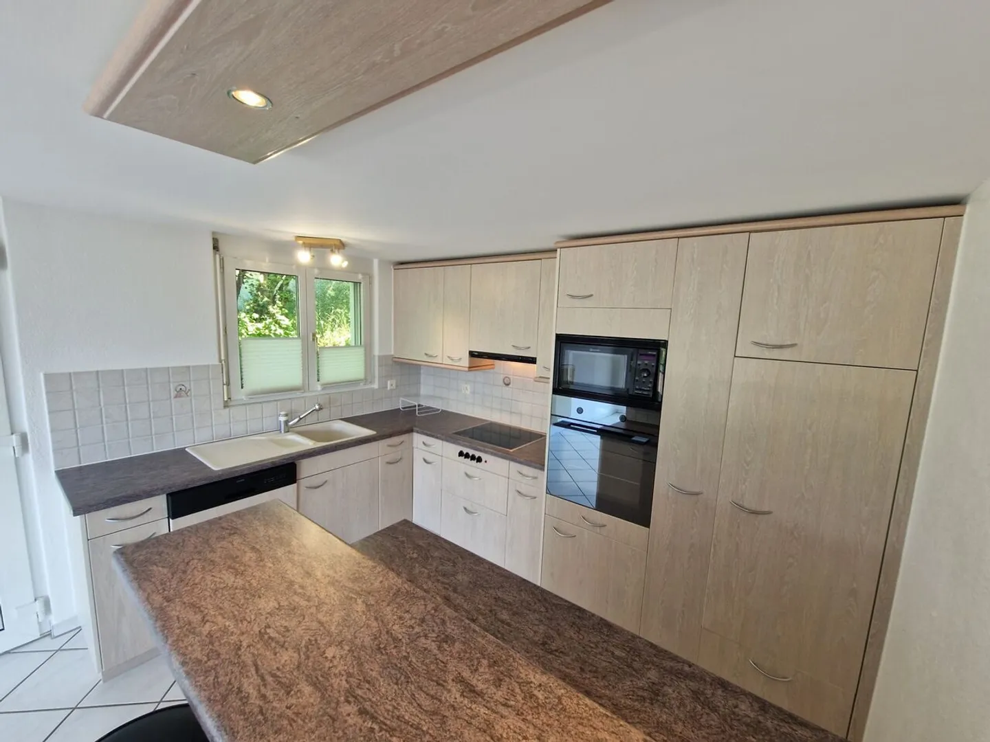 Residential Building - Photo 7 of 13