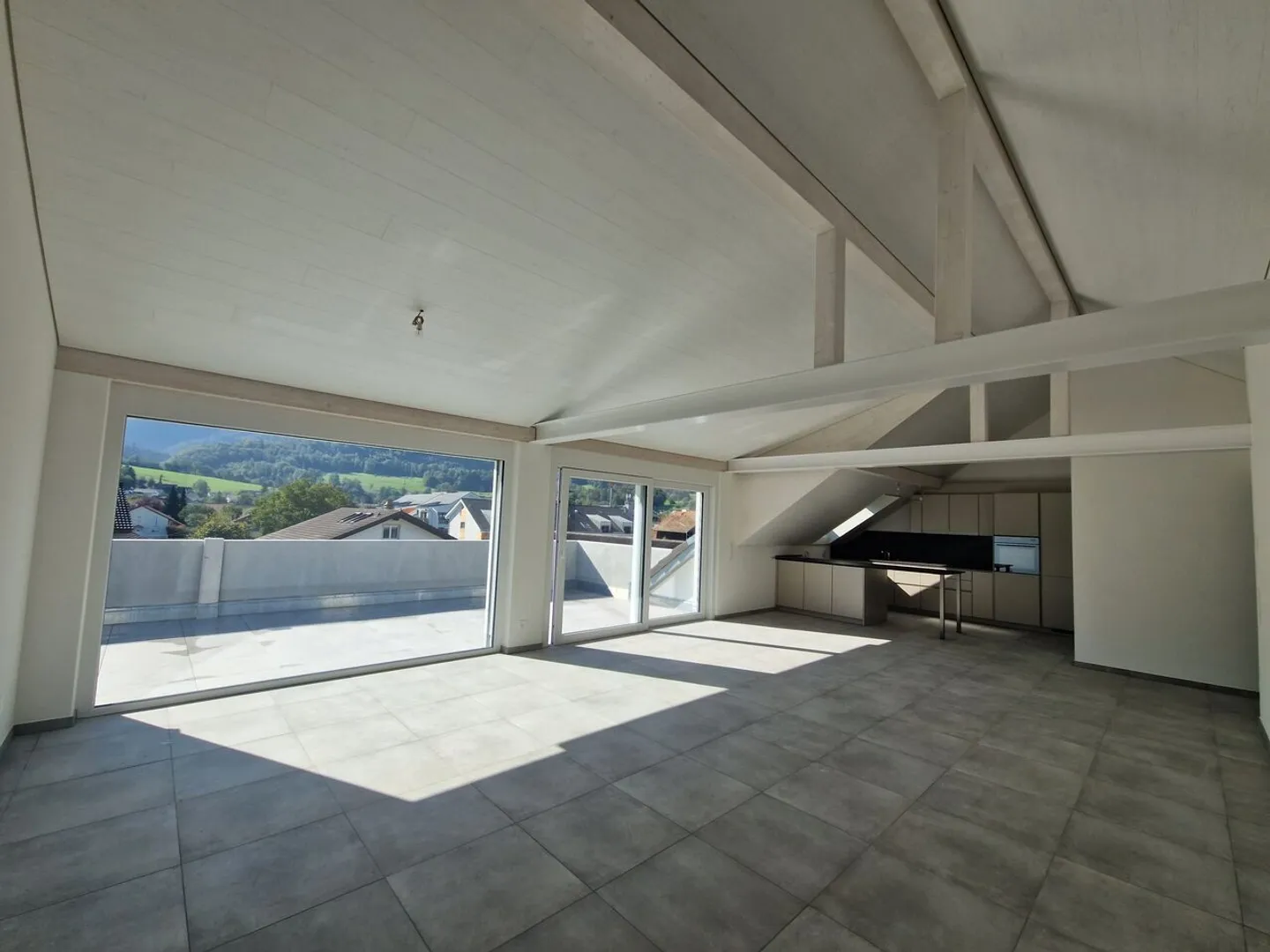 Attico - Foto 3 di 13